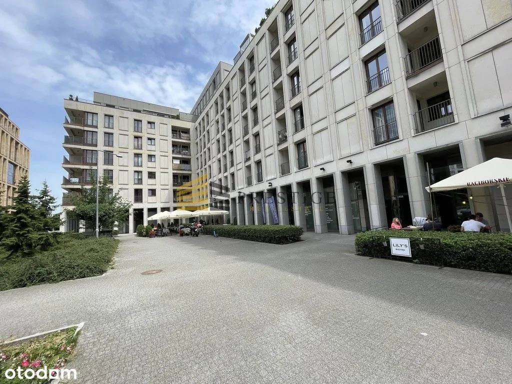 Przestronny apartament na Muranowie