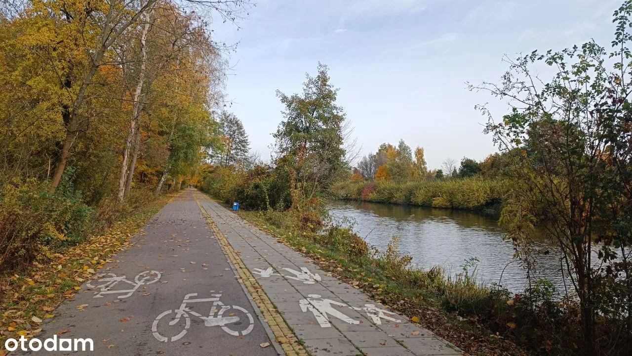 NOWOCZESNY 6 pok działka 1000m media 20km CENTRUM