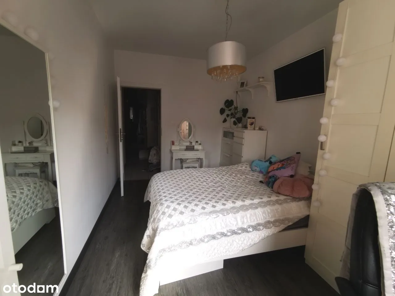 2 sypialnie/salon z aneksem/71m2 super lokalizacja