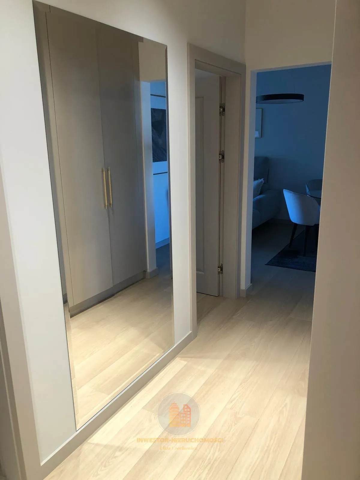 Nowy, Apartament LUX, 2 pokoje, garaż, komórka 