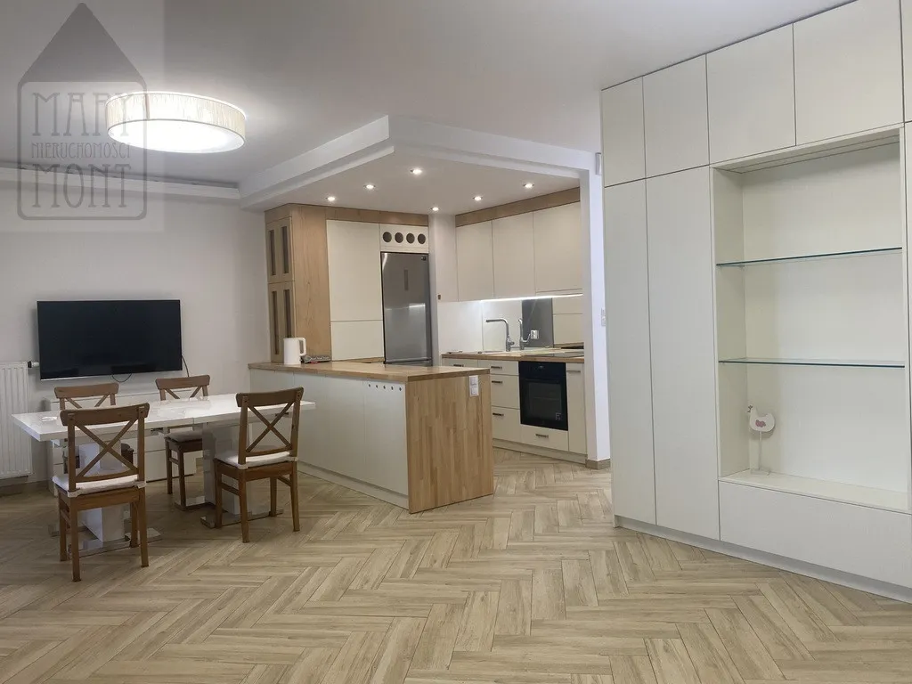 St. Bielany, metro, Apartament z garażem, balkon 