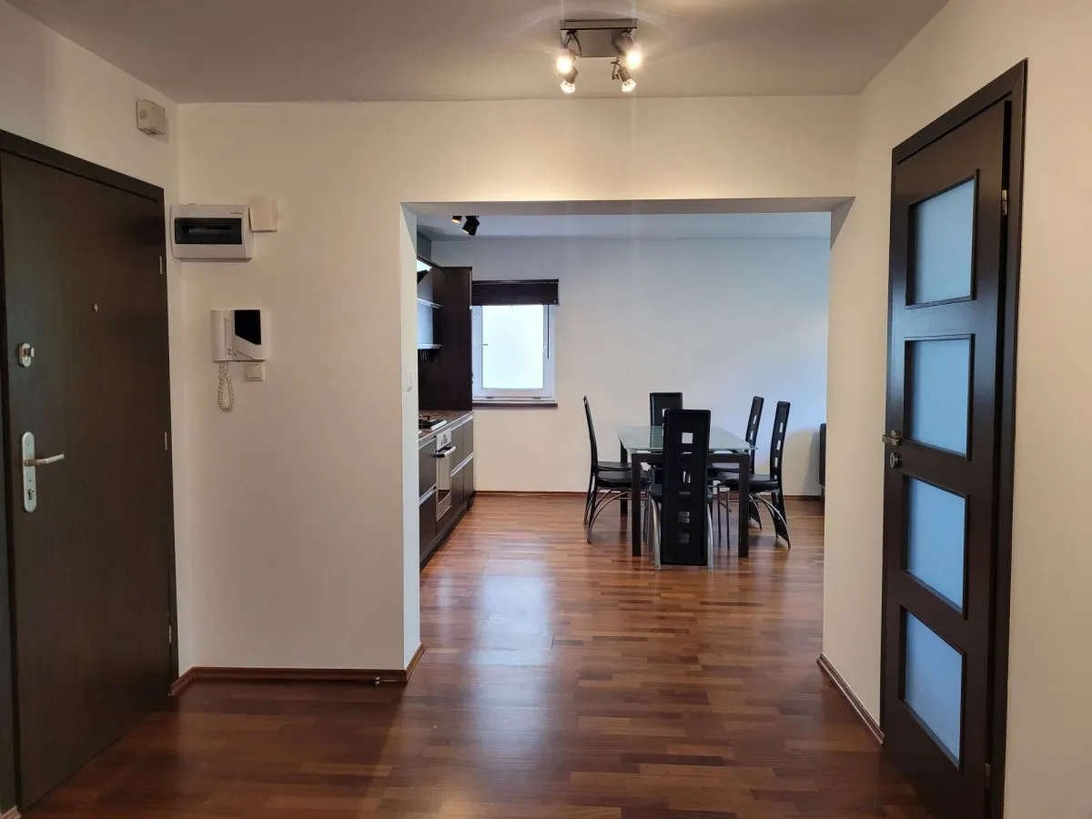 Cichy Apartament w poblizu Nowego Światu 