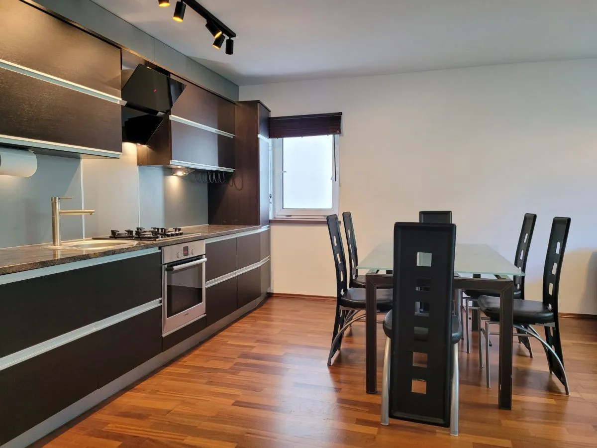 Cichy Apartament w poblizu Nowego Światu 