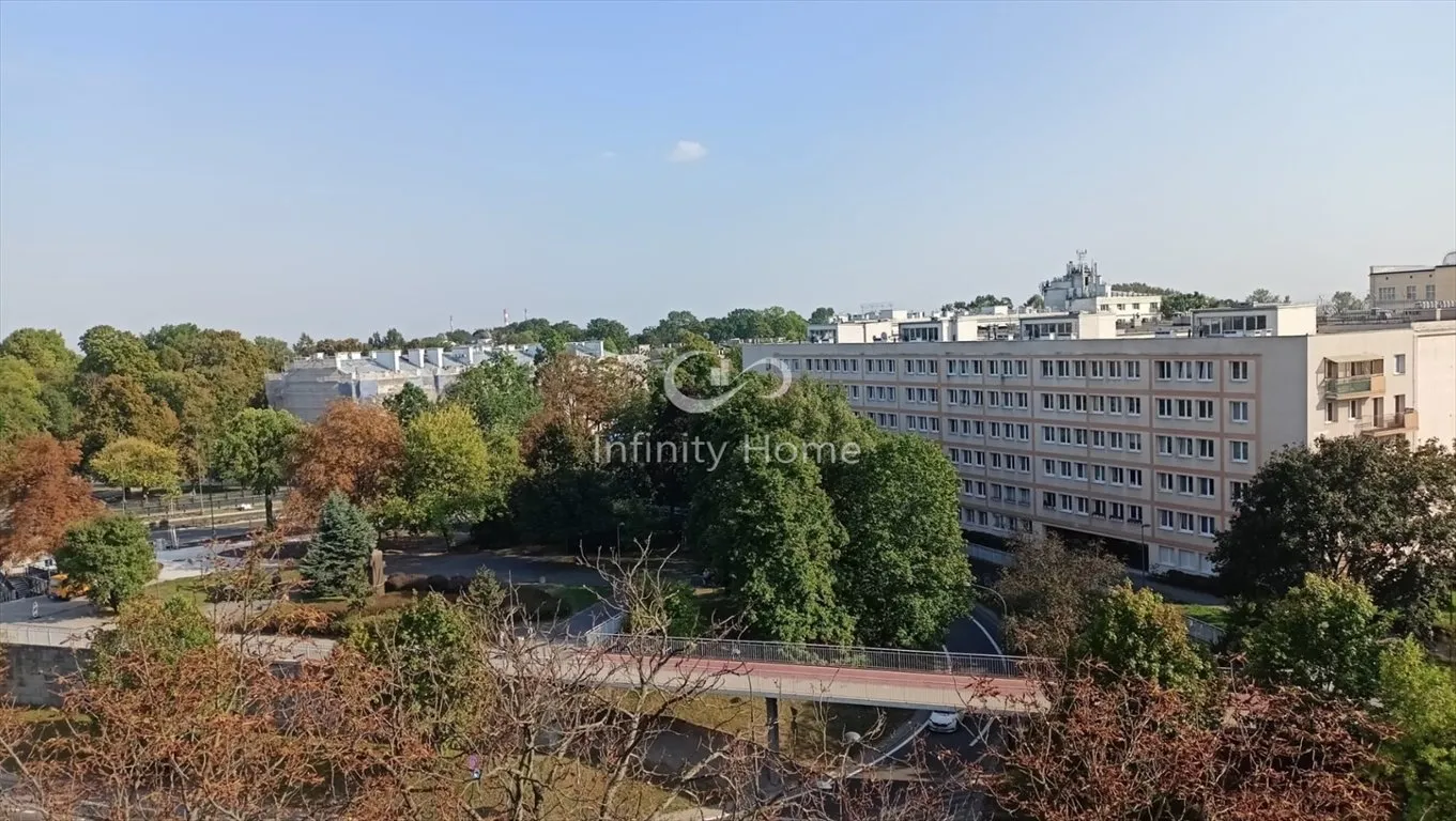 4 pokoje blisko Placu Zbawiciela 