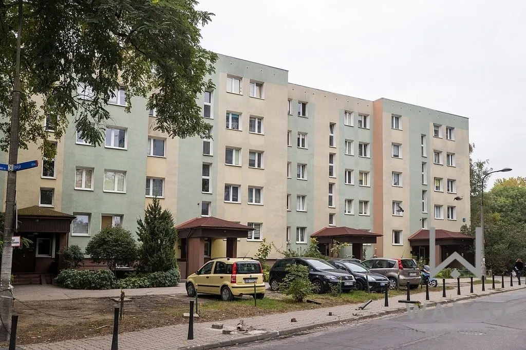 Rozkładowe 2 pokoje, balkon, blisko metra Trocka 