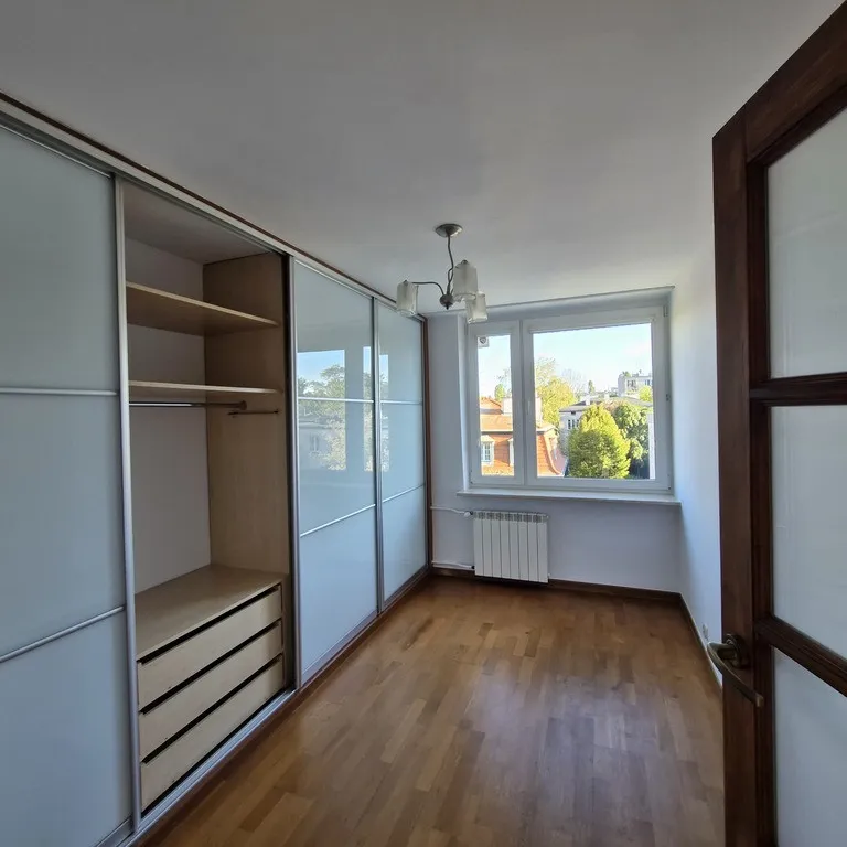 4 pokoje, 85 m2, 2 balkony Warszawa, Praga Poł 