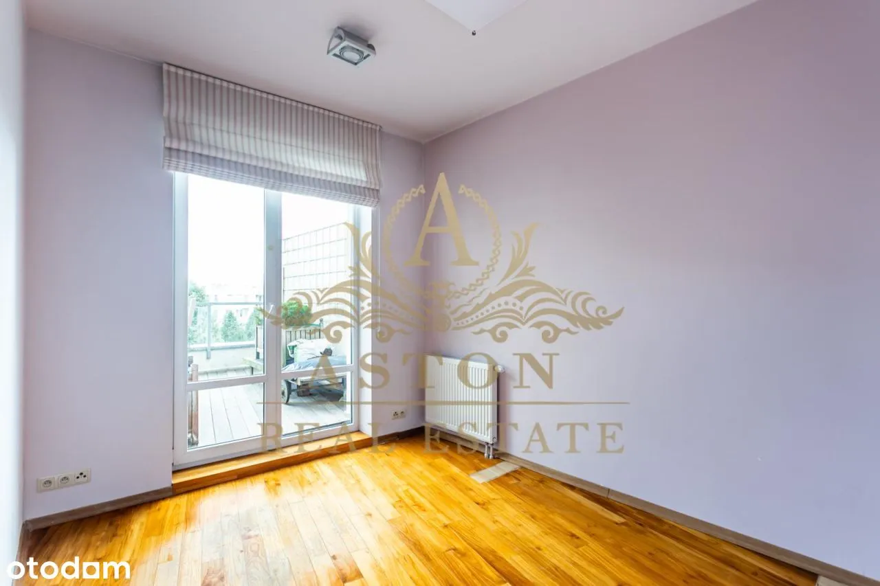 Luksusowy i przestronny apartament z tarasem