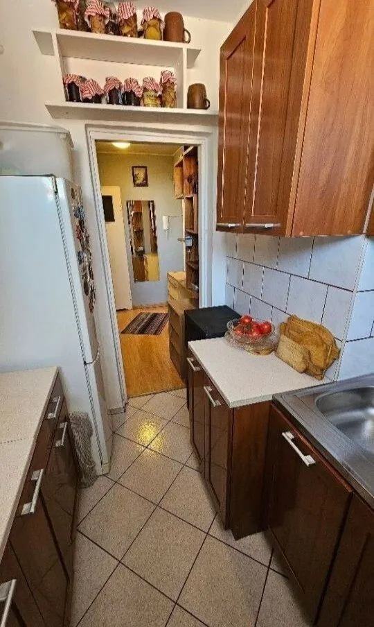 3-pokojowe mieszkanie z widokiem, 46m², Wola 