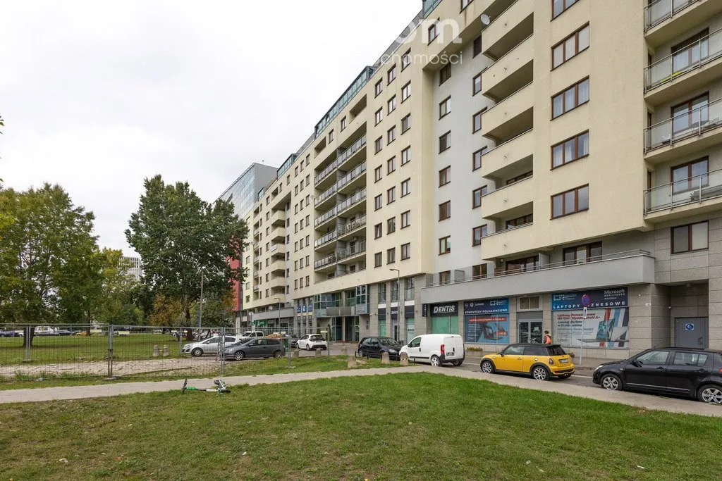 Apartament blisko metra - gotowy do wprowadzenia 