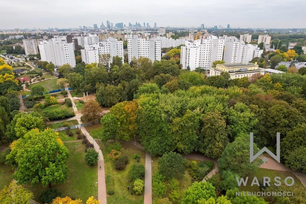 Rozkładowe 2 pokoje, balkon, blisko metra Trocka 