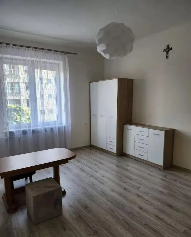 Mieszkanie na wynajem 1 pokoje 32m2