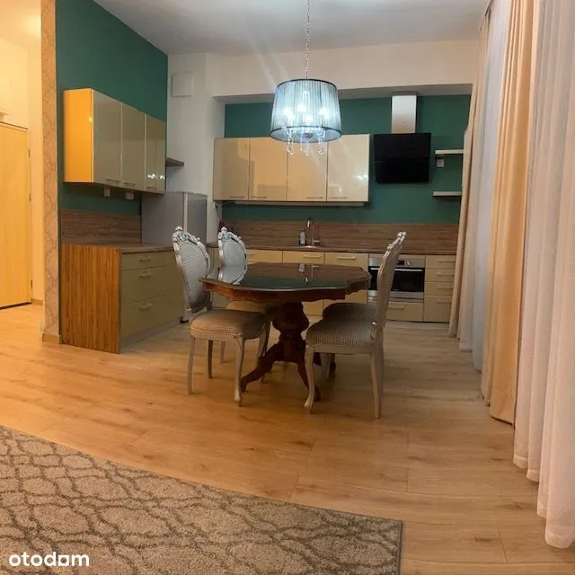 Apartament przy metrze Wilanowska