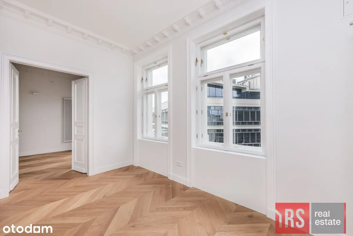 Apartament w kamienicy przy Brackiej 