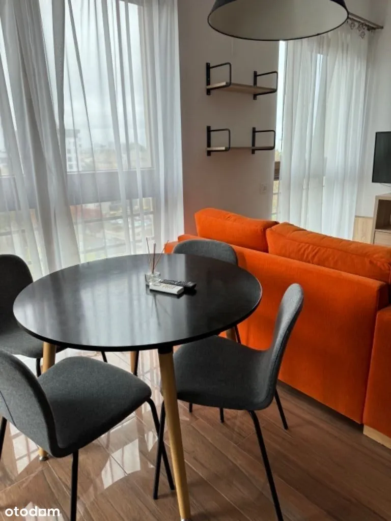 Apartament na wynajem z oddzielną sypialnią