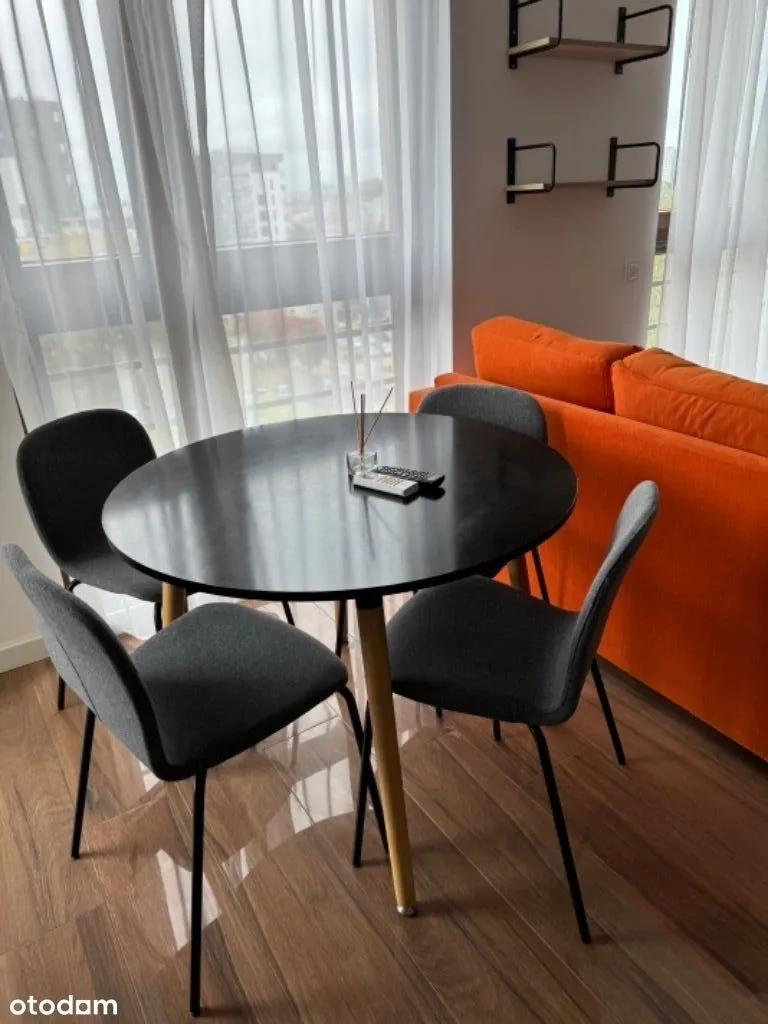 Apartament na wynajem z oddzielną sypialnią