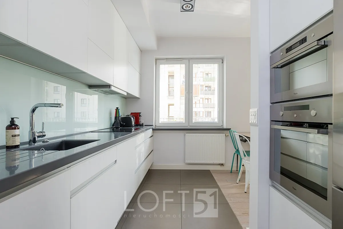 Apartament w stylu loftowym na Saskiej Kępie 