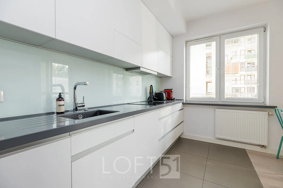 Apartament w stylu loftowym na Saskiej Kępie 