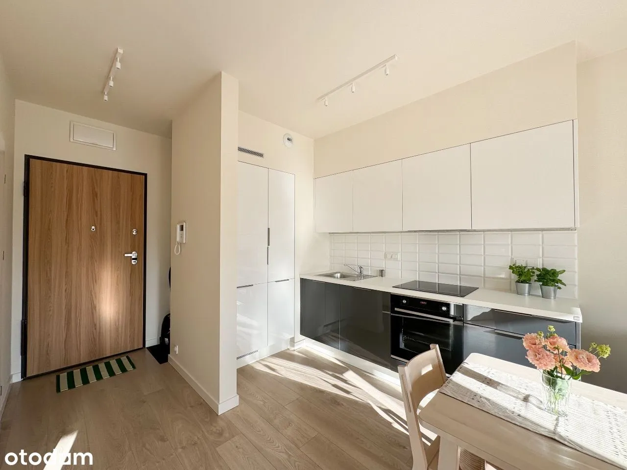 Apartament Mokotów 2pok, Metro 3min, garaż