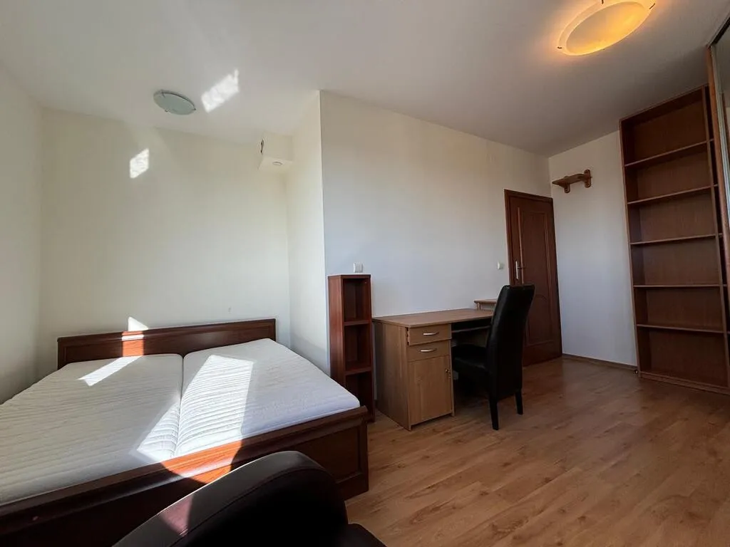 Apartament 3 Sypialnie + Salon + Jadalnia + Garaż 