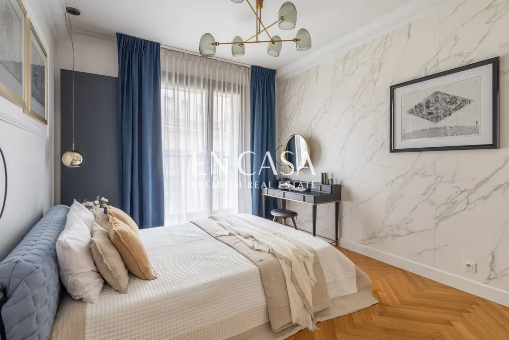 Elegancki 3-pokojowy apartament w sercu Warszawy 