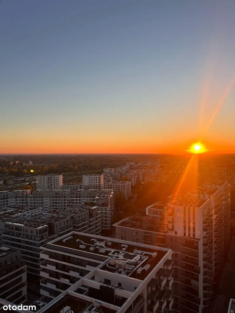 Nowy, niezamieszkany apartament, Wola, 22. piętro