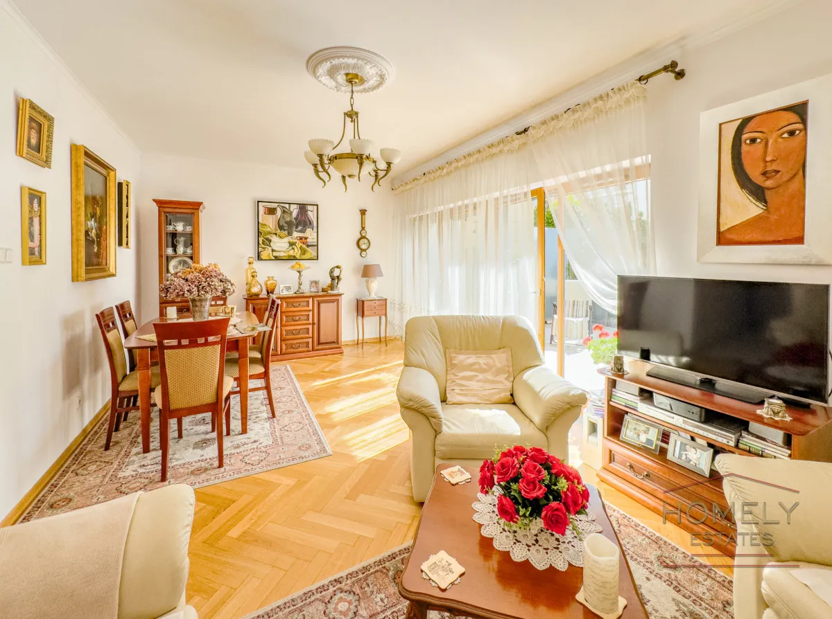 Apartament z ogrodem przy Polu Mokotowskim 