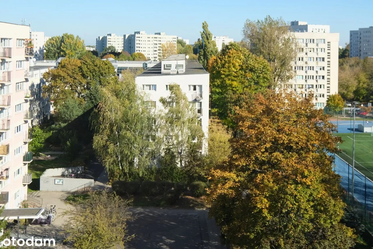 2 pokoje z garderobą. Pierwszy najem po remoncie.