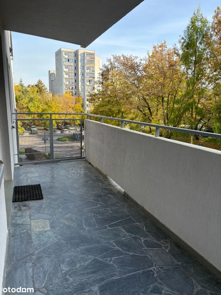 Metro Natolin | duży balkon| garderoba