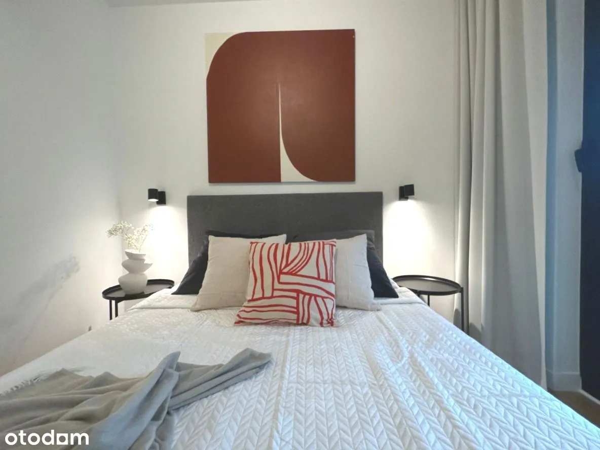 Elegancki Apartament W Centrum 4 Pokoje + Garaż
