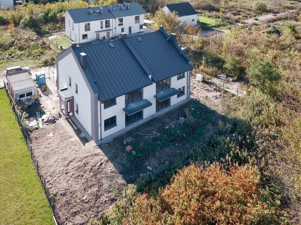 3 pokoje w stanie deweloperskim + poddasze 50 m2 