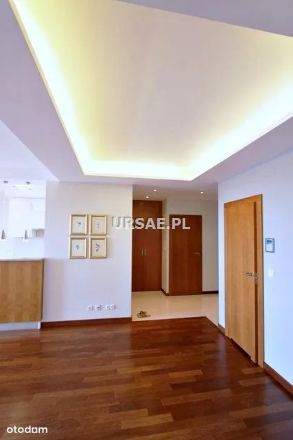 Apartamentowiec obok Galerii Mokotów