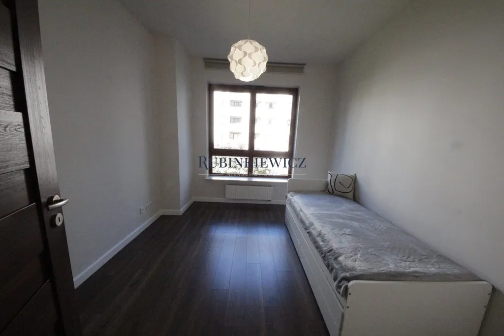 Apartament 3 pokoje ul. Rydygiera 