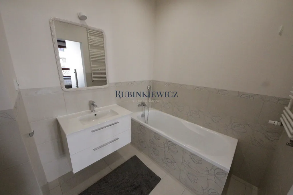 Apartament 3 pokoje ul. Rydygiera 