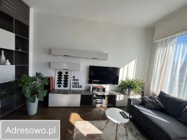 Warszawa Mokotów, al. Wilanowska Mieszkanie - 3 pokoje - 90 m2 - 4 piętro