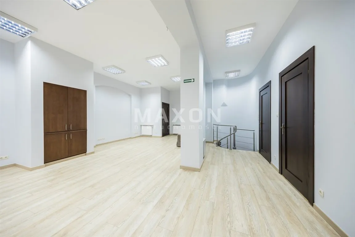 Apartament w kamienicy przy Pl. Unii Lubelskiej 