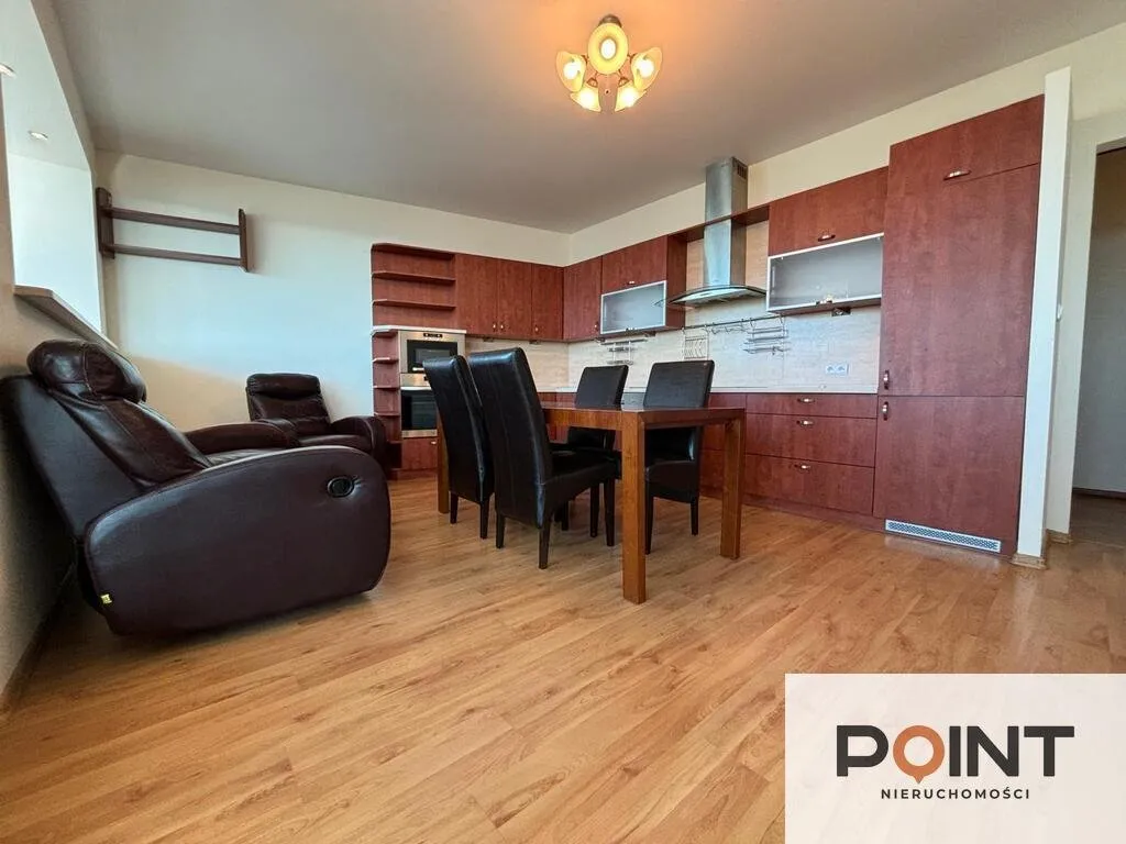 Apartament 3 Sypialnie + Salon + Jadalnia + Garaż 