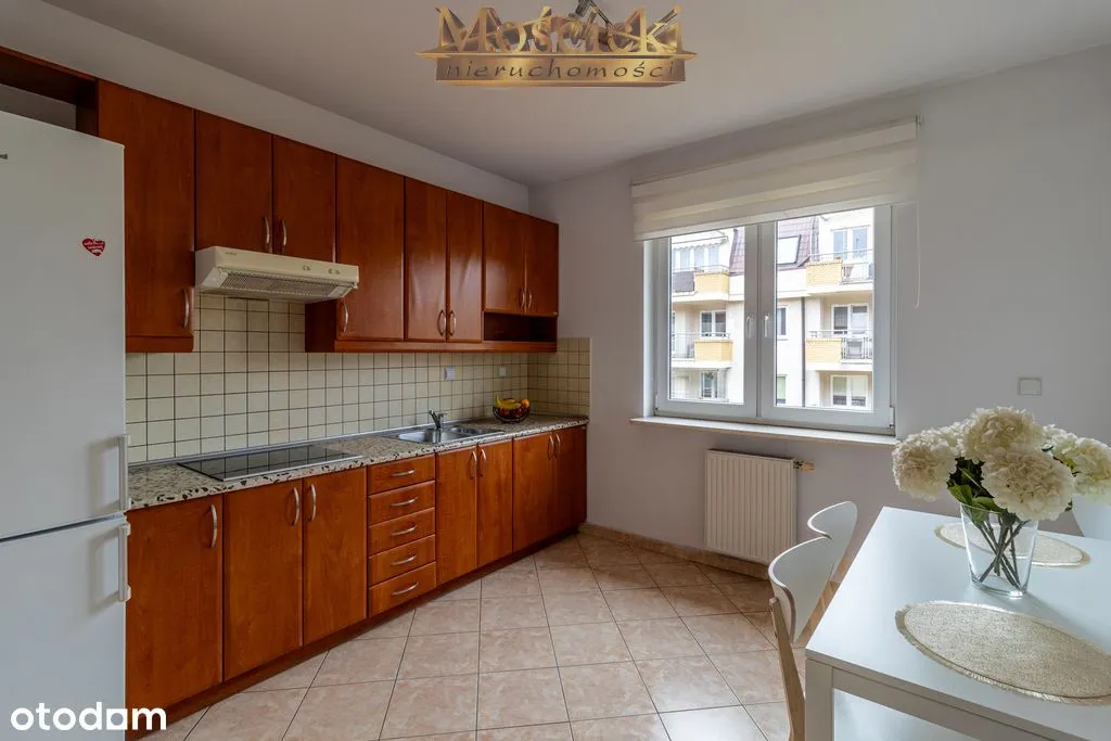 Wynajem przestronne 38 m² Kabaty Al. Kasztanowa 