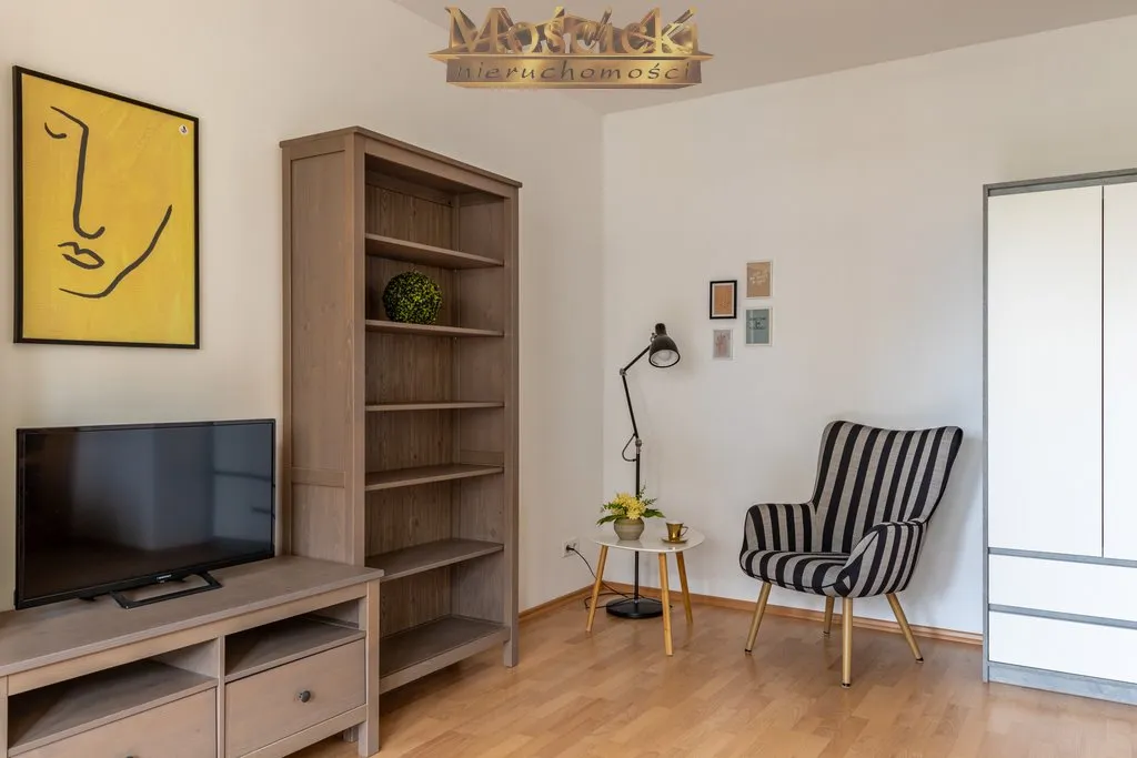 Wynajem przestronne 38 m² Kabaty Al. Kasztanowa 