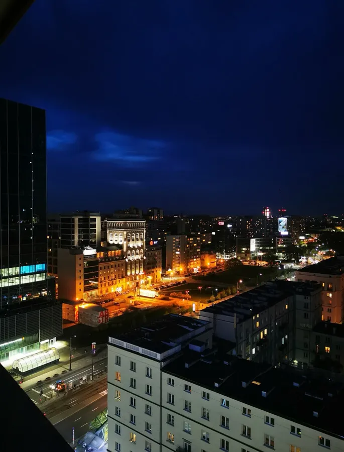 Bezpośrednio kawalerka ścisłe centrum 2X metro 