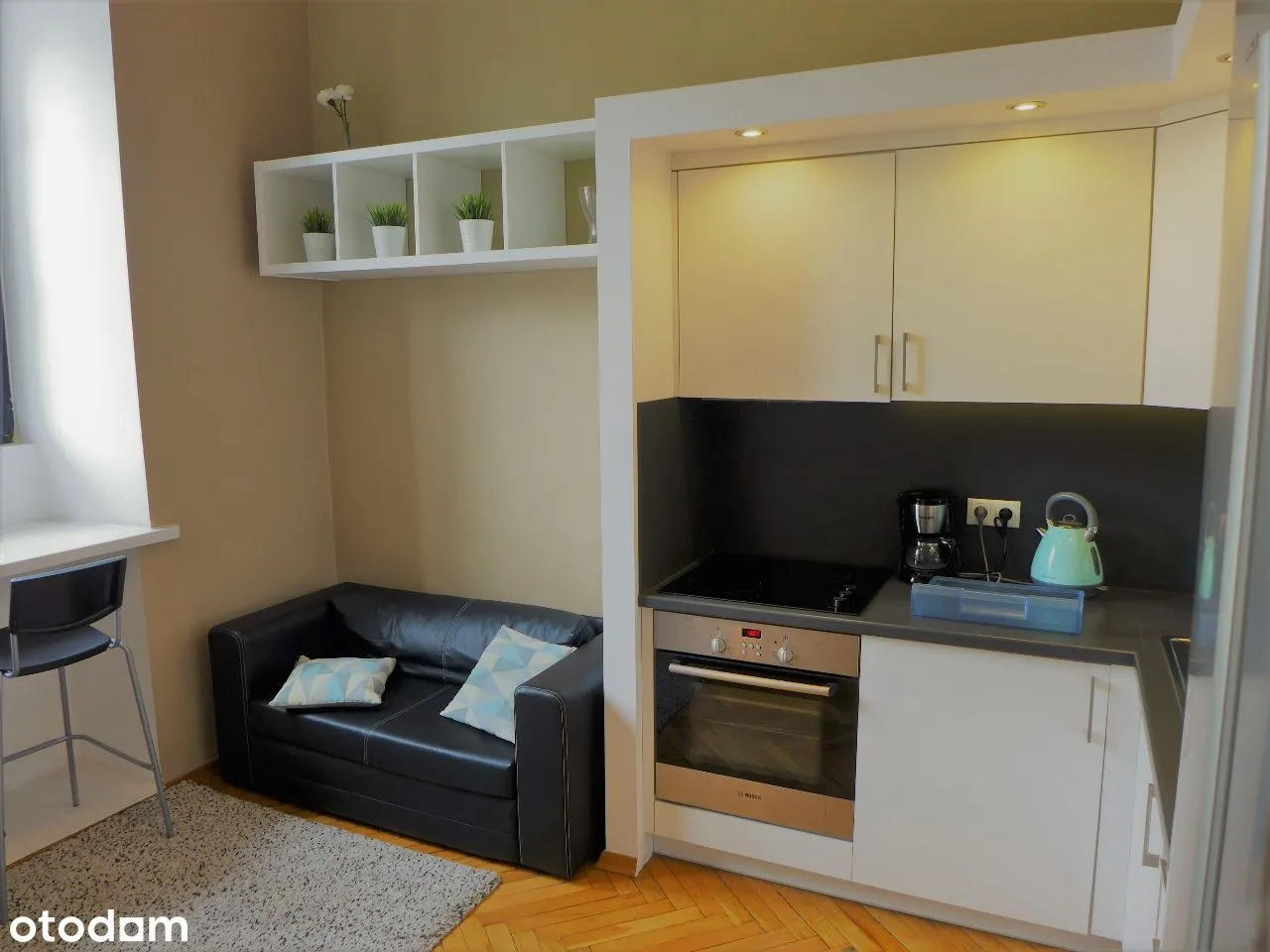 Kawalerka Plac Teatralny (metro M1) cozy apartment