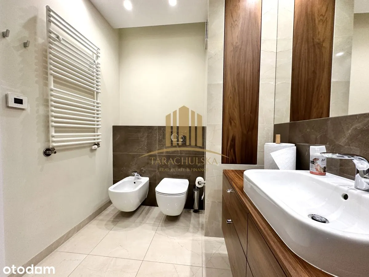 Exclusive 2 Bedroom Apartment | Can Be An Office