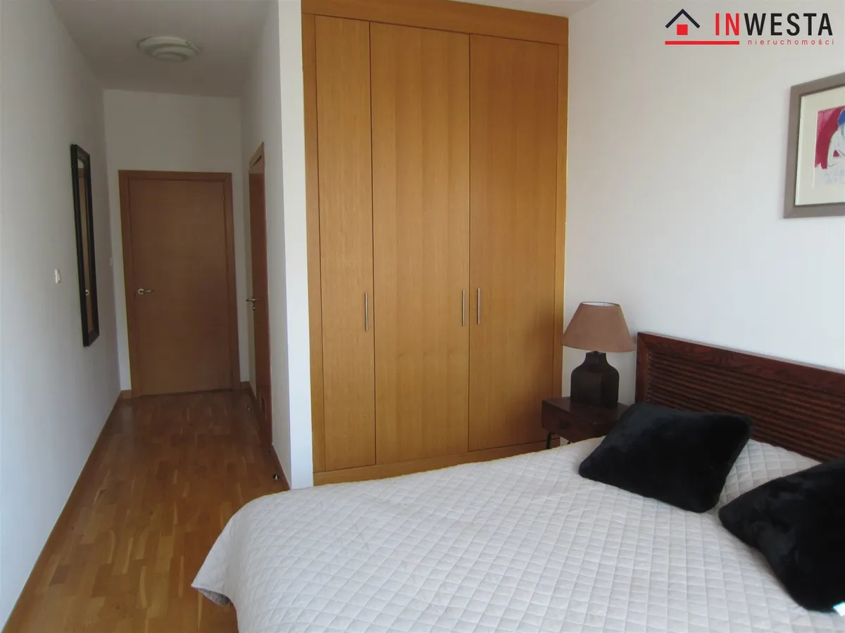 ul. Hlonda - 3 pokoje 87m2, balkon, garaż 