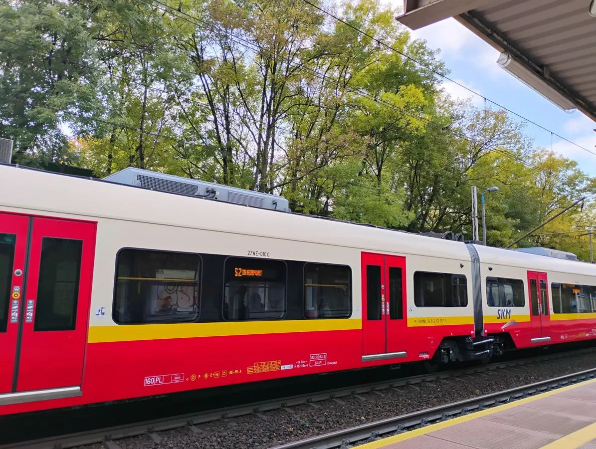 20 min tramwajem do Dworca Centralnego 