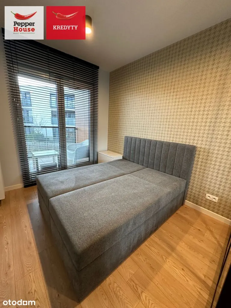 Pilnie apartament wysoki standard garaż EV świeże 