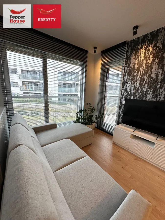 Pilnie apartament wysoki standard garaż EV świeże 