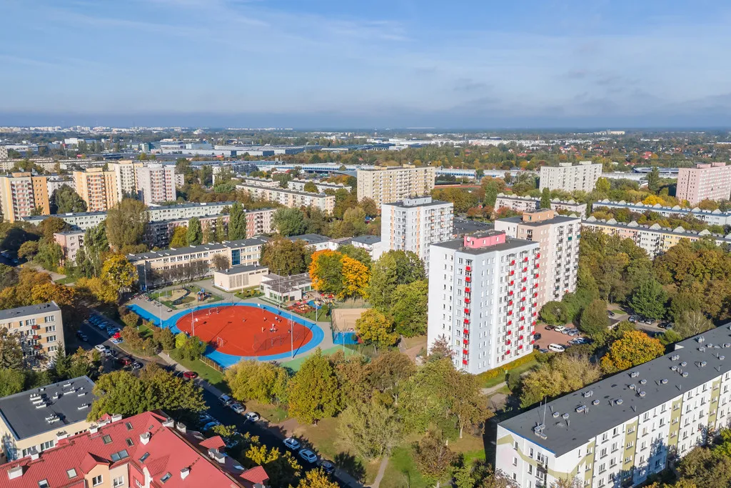 3-pokojowe mieszkanie do remontu na Bródnie 