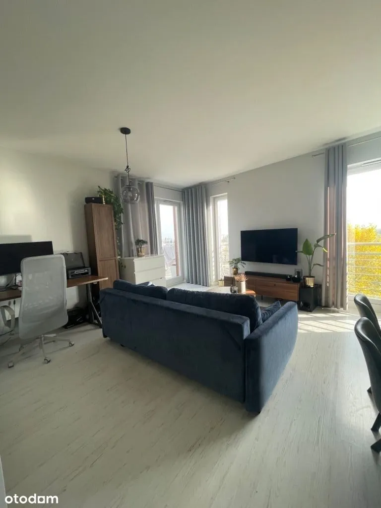 Apartament 2 pokoje na MOKOTOWIE, garaż i komórka