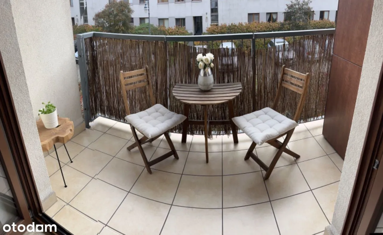 Komfortowy Apartament 57m² dla Pary/Singla + Taras