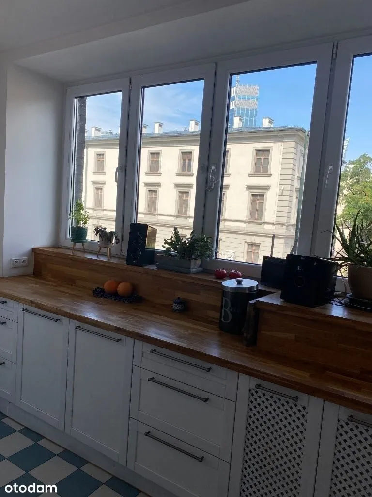 Bezpośrednio Koszykowa, cichy,słoneczny apartament