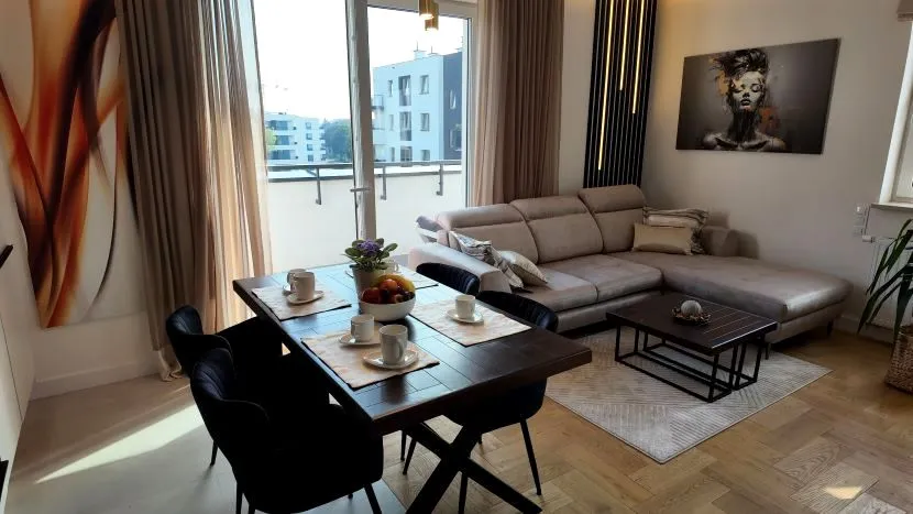 Apartament, ul. Łopuszańska